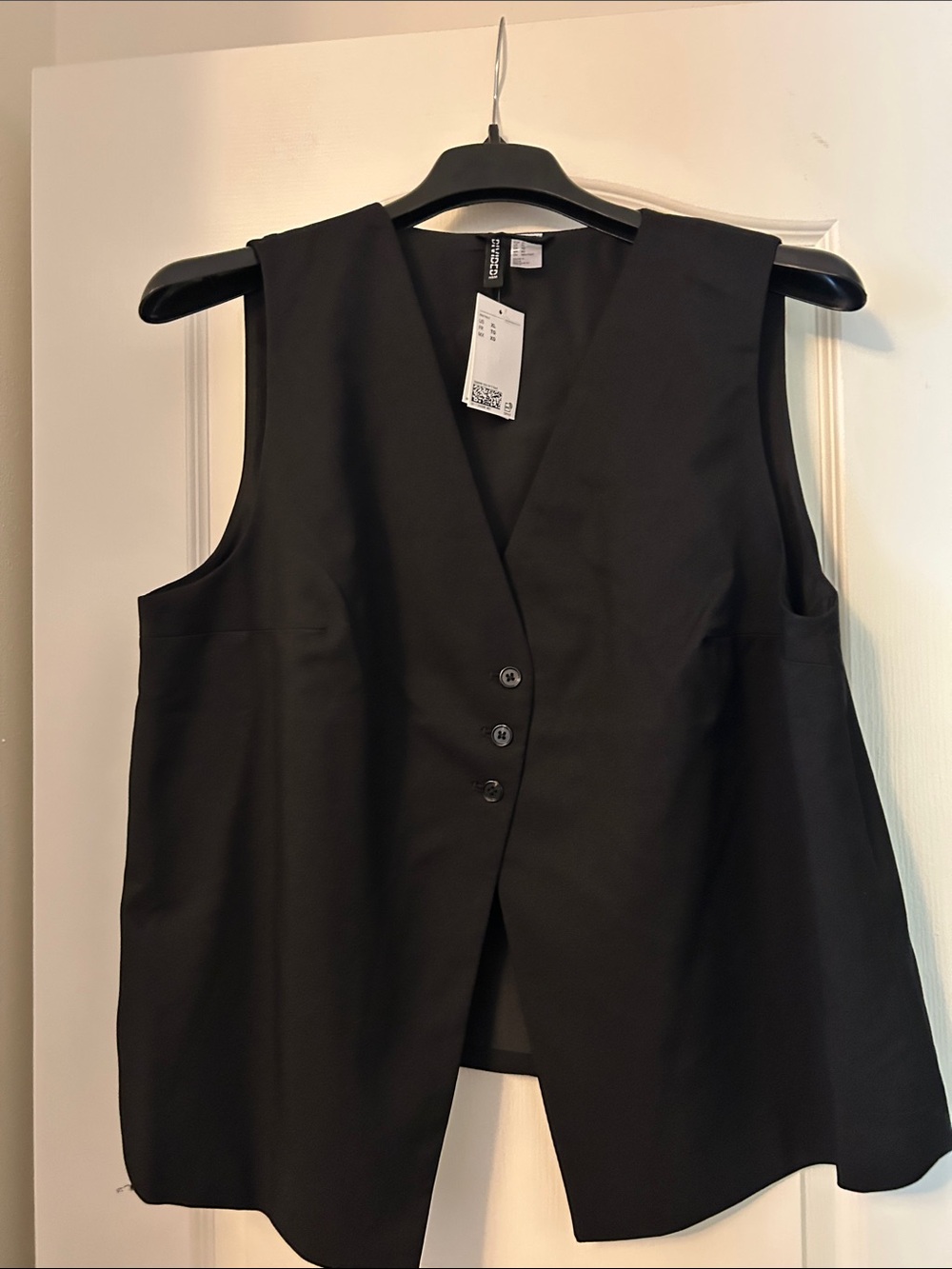 H&M Divided 3 Button Fully Lined Vest